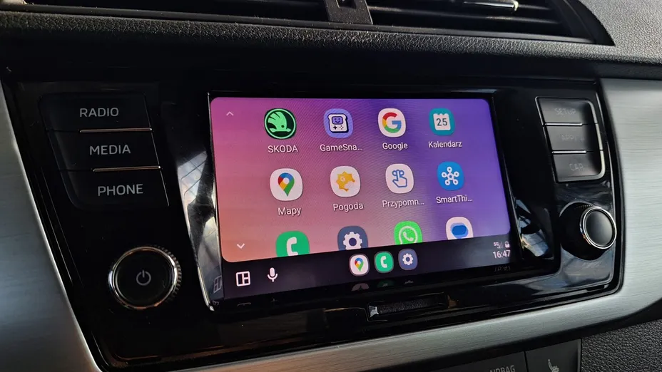 SKODA Fabia Fabia 1.0 TSI Ambition Plus DSG