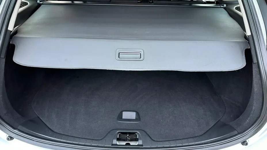 VOLVO V60 -