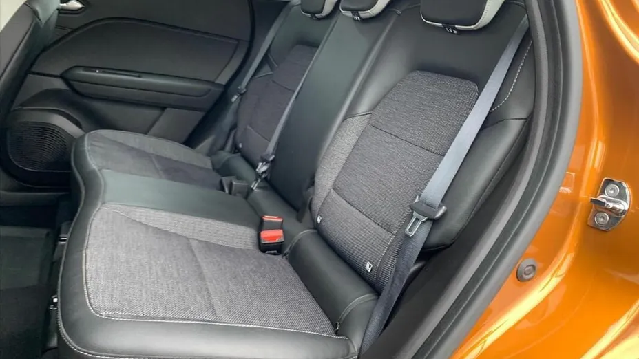 RENAULT Captur Captur 1.3 TCe mHEV Intens EDC