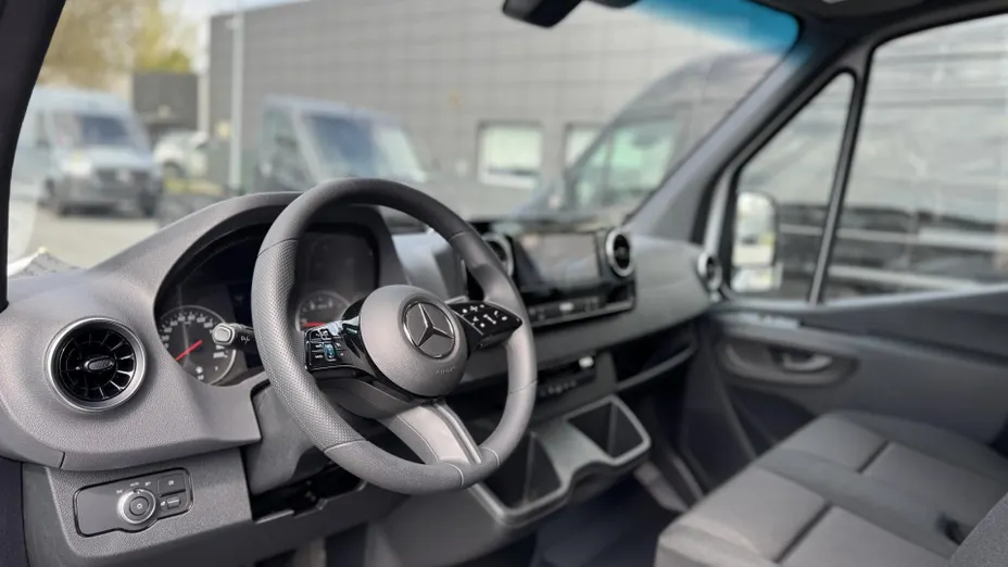 MERCEDES-BENZ Sprinter Sprinter 317 CDI Long PRO 9G-Tronic 907.635 14m3 Nowy