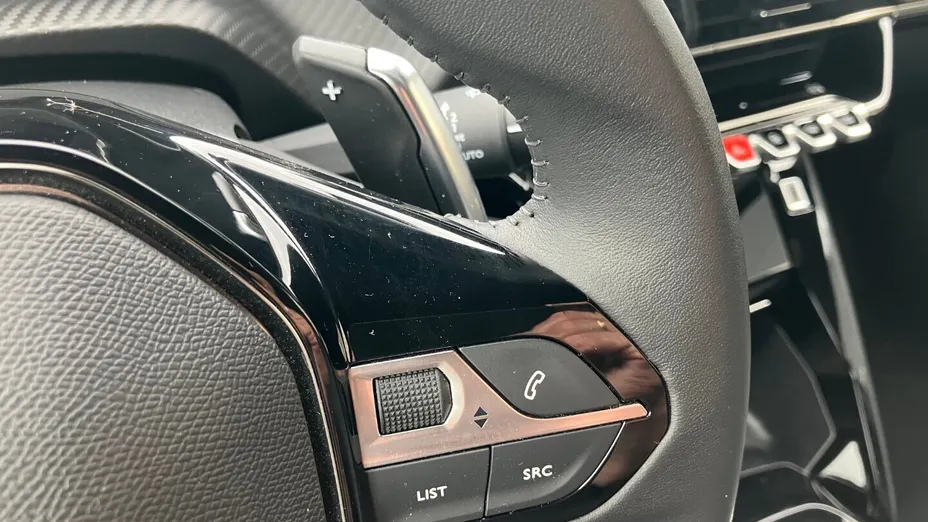 PEUGEOT 2008 2008 PureTech 130 Allure S&S EAT8