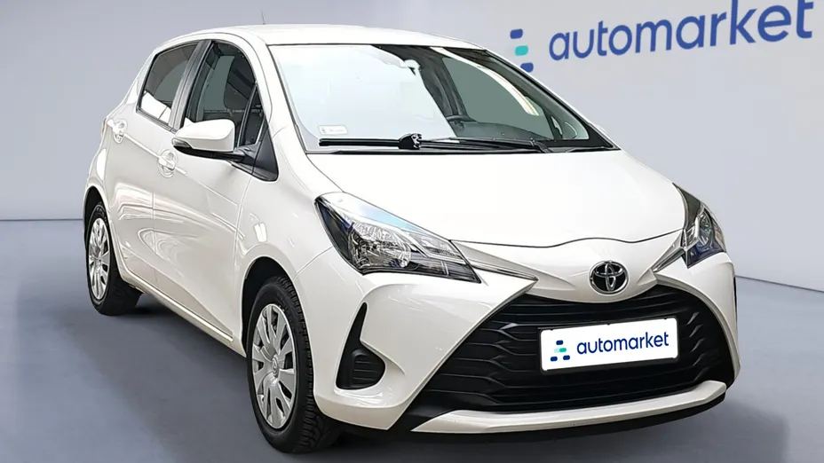 TOYOTA Yaris Yaris 1.5 Active