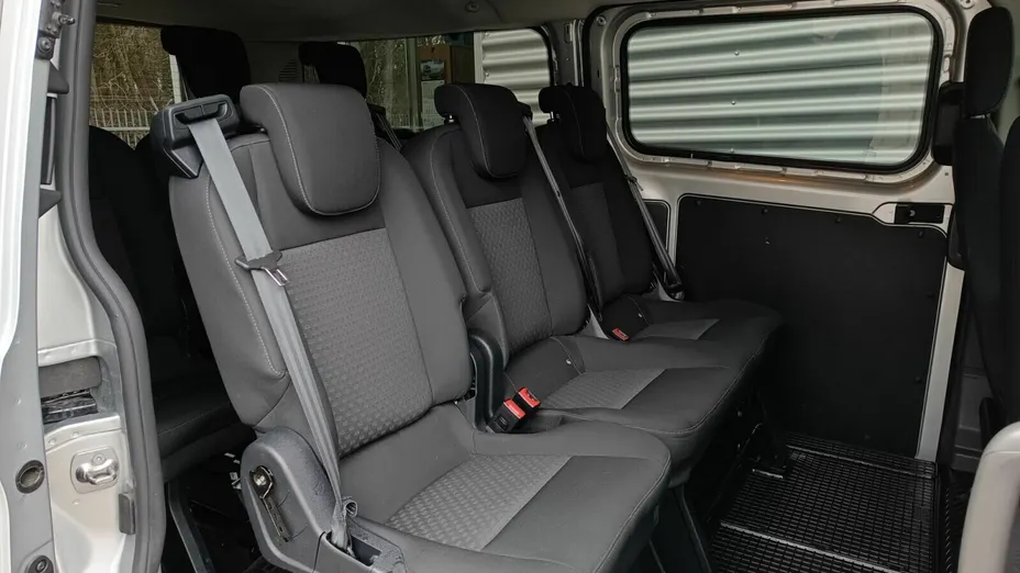 FORD Transit Custom Transit Custom Kombi 320 L2H1 Trend Aut.