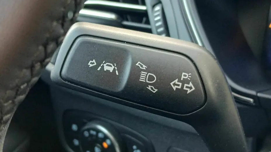 FORD Focus Focus 1.0 EcoBoost mHEV Titanium X