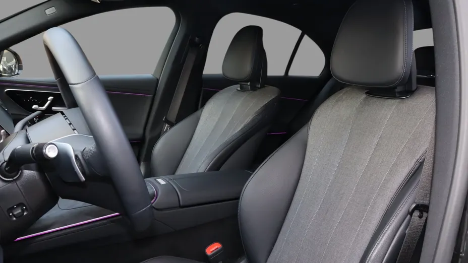 MERCEDES-BENZ E Klasa E 220 d mHEV 4-Matic Avantgarde 9G-Tronic