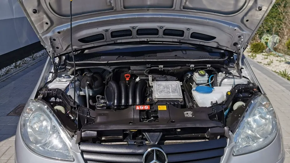 MERCEDES-BENZ A Klasa -