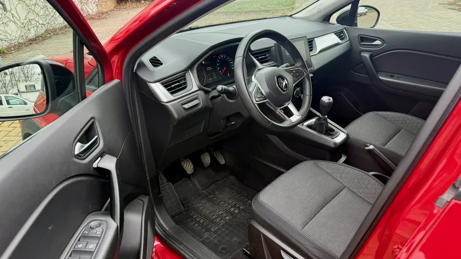 RENAULT Captur -