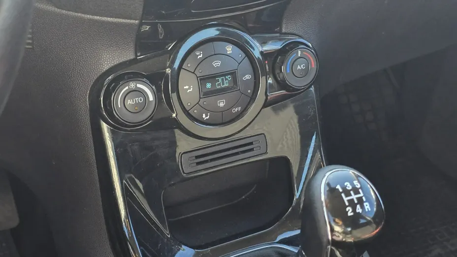 FORD Fiesta -