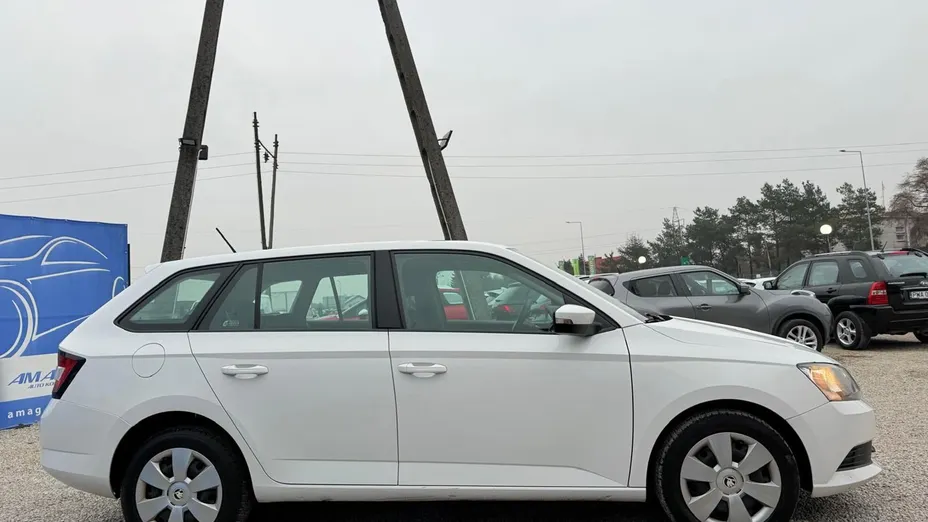 SKODA Fabia -