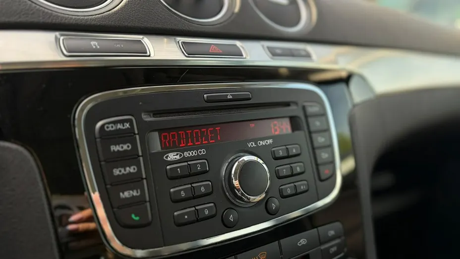 FORD S-MAX -