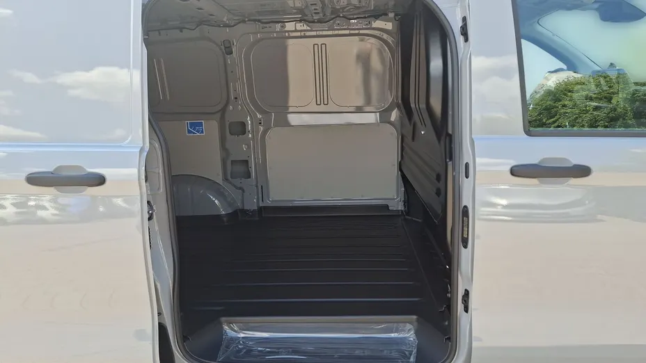 VOLKSWAGEN Transporter Transporter TDI L1H1 Nowy