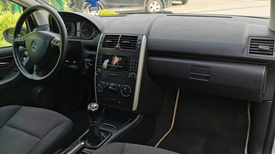 MERCEDES-BENZ A Klasa -