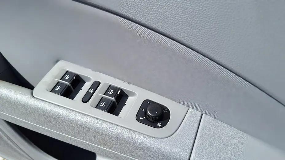 SKODA Superb -