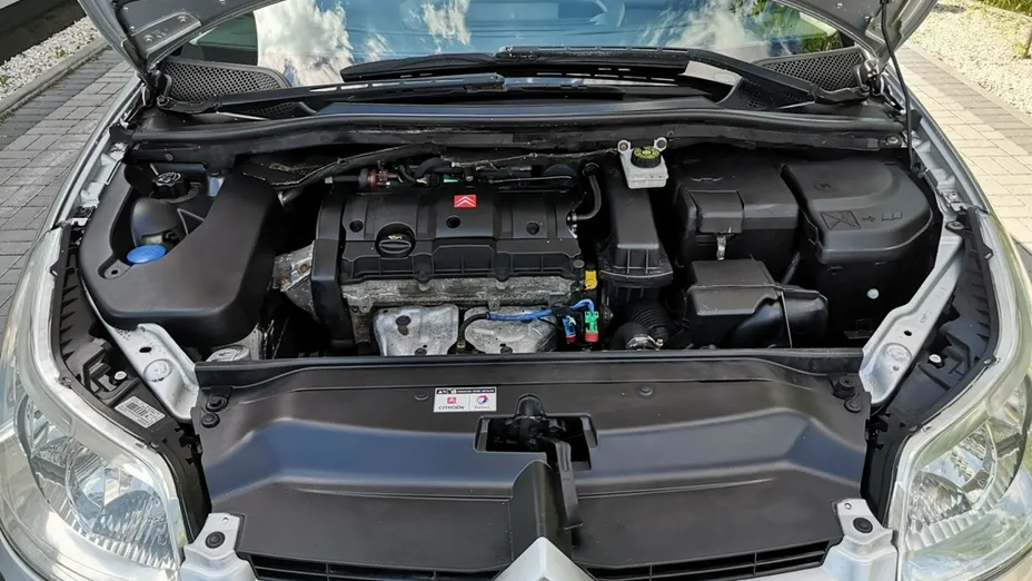 CITROEN C4 -