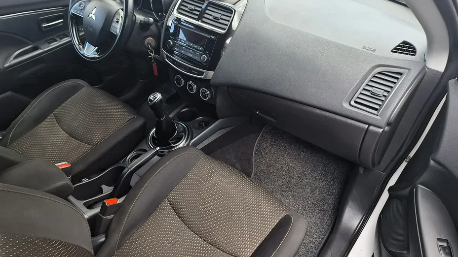 MITSUBISHI ASX -