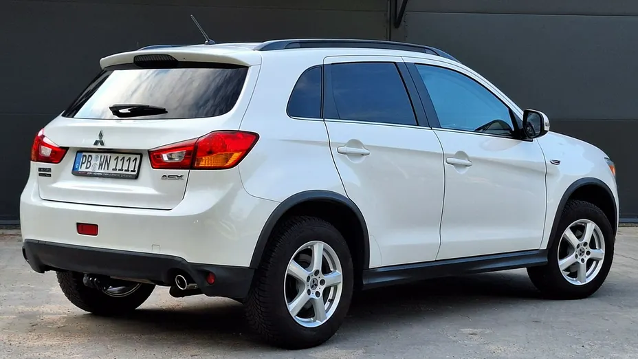 MITSUBISHI ASX -