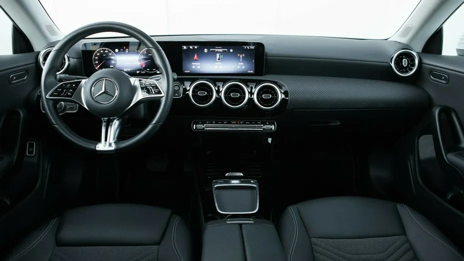 MERCEDES-BENZ CLA CLA 200 mHEV 7G-DCT