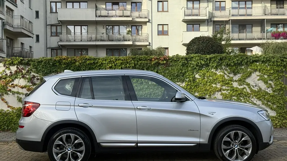 BMW X3 -