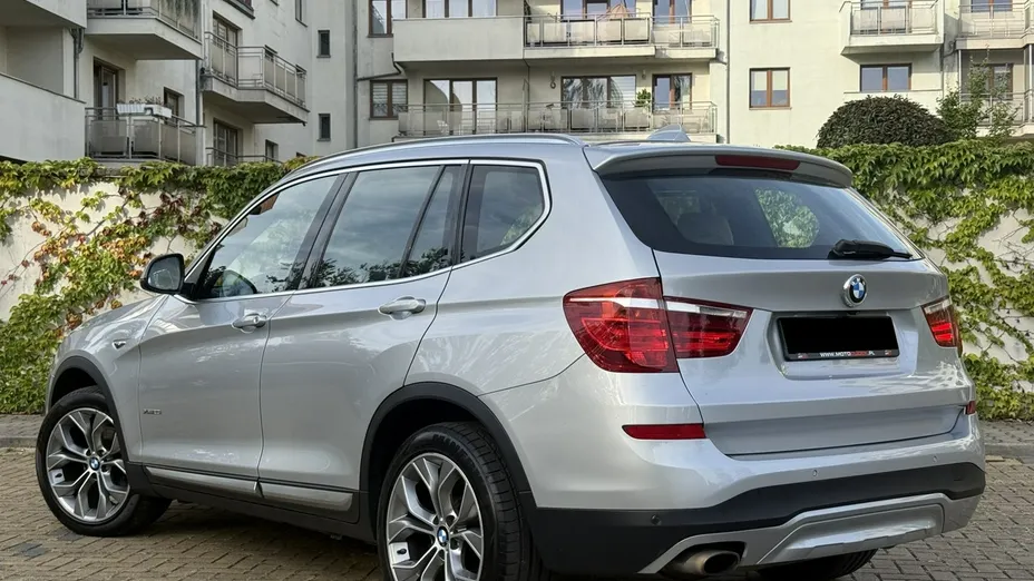 BMW X3 -