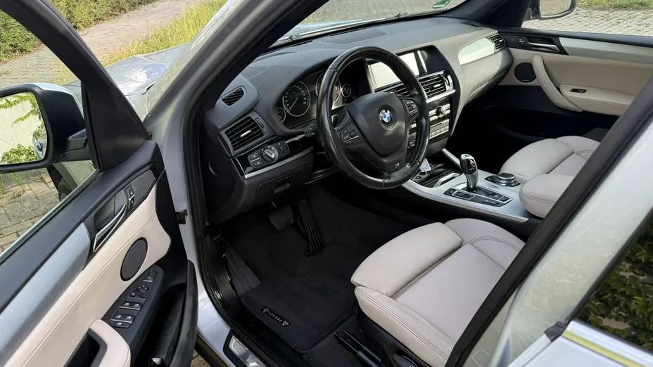 BMW X3 -