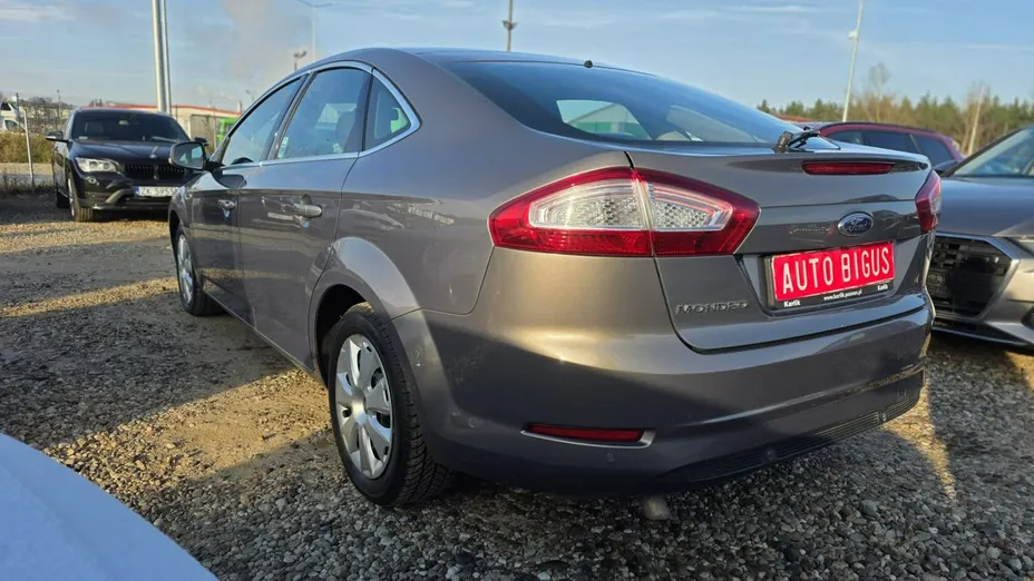 FORD Mondeo -