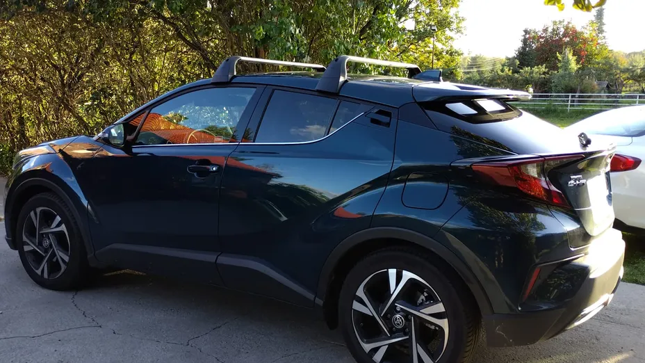 TOYOTA C-HR -