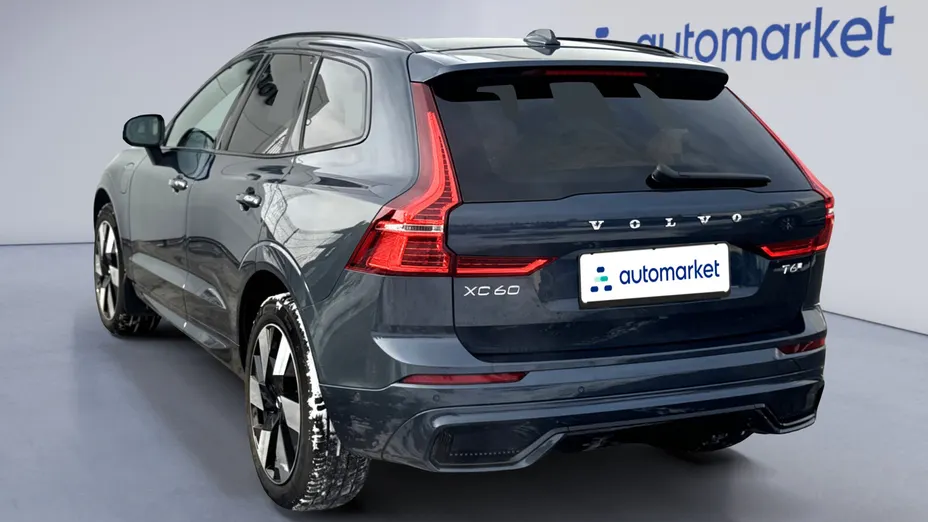 VOLVO XC60 XC60 T6 Plug-In Hybrid AWD Ultra Dark aut