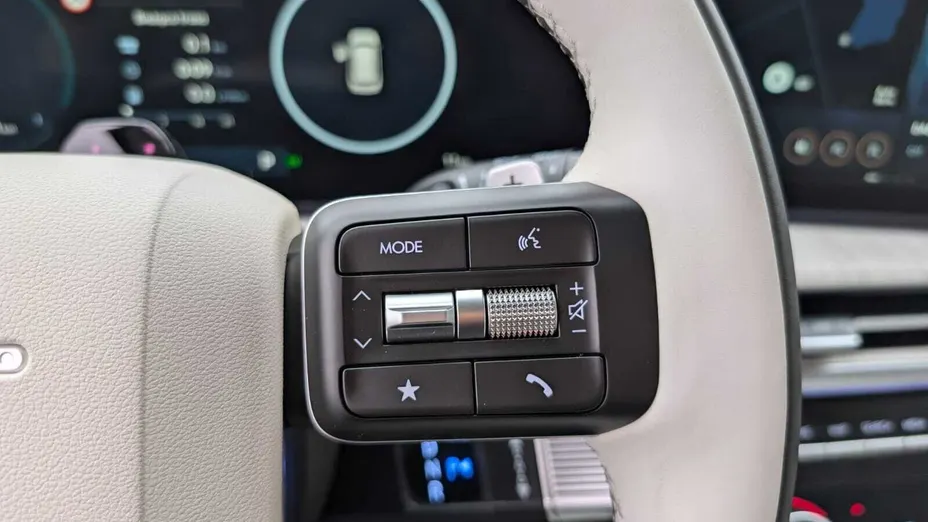 HYUNDAI Santa Fe Santa Fe 1.6 T-GDI HEV Calligraphy 4WD aut 6os. Nowy