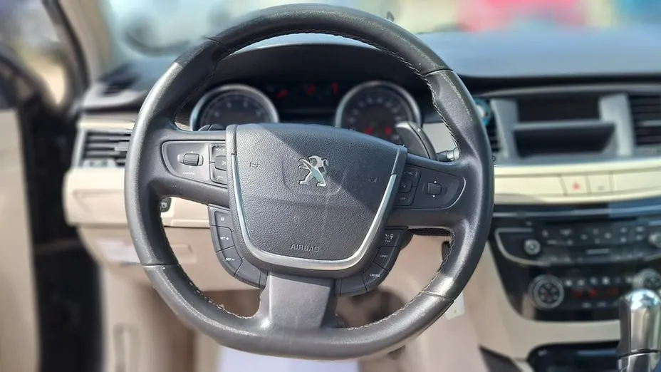 PEUGEOT 508 -