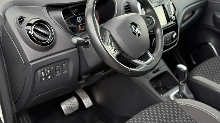 RENAULT Captur -