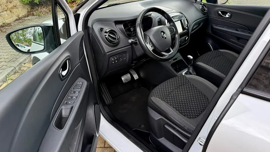 RENAULT Captur -
