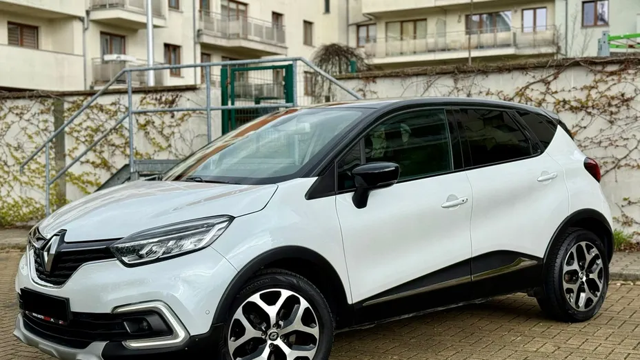 RENAULT Captur -