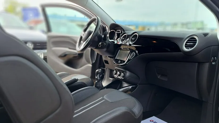 OPEL Adam -