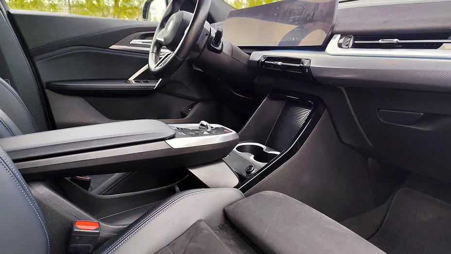 BMW iX2 -