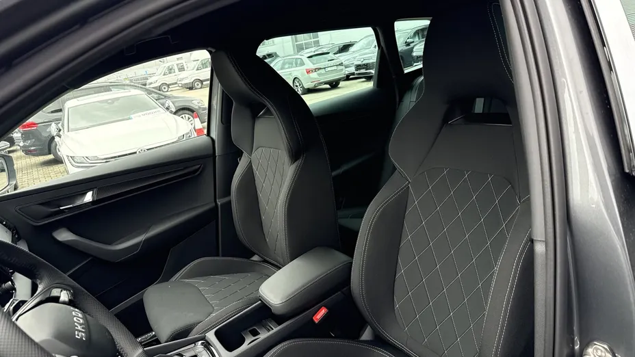 SKODA Karoq Karoq 1.5 TSI ACT Sportline DSG Nowy