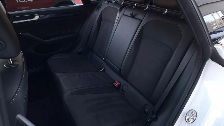 VOLKSWAGEN Arteon Arteon 2.0 TDI R-Line DSG