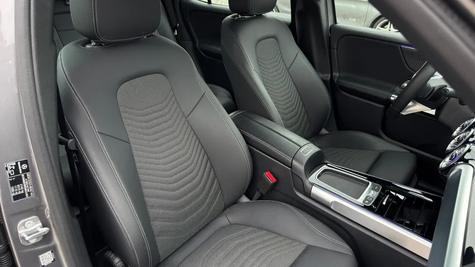 MERCEDES-BENZ GLB GLB 200 mHEV Progressive 7G-DCT