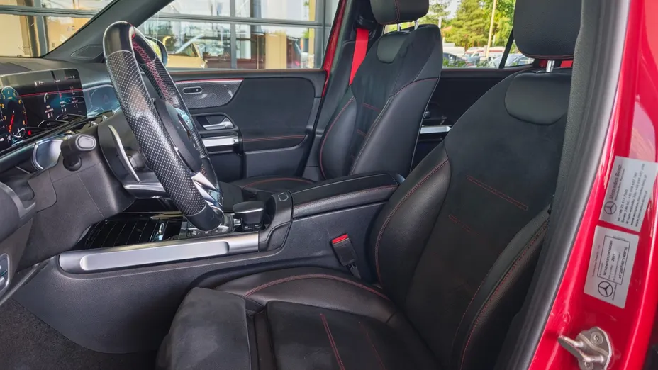MERCEDES-BENZ GLB AMG GLB 35 4-Matic
