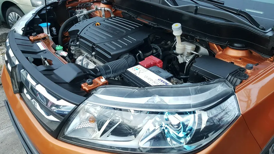 SUZUKI Vitara -