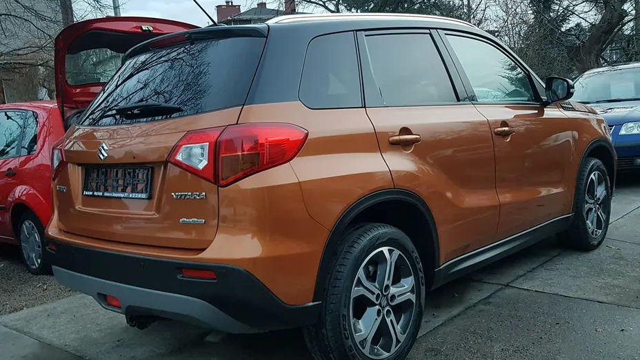 SUZUKI Vitara -