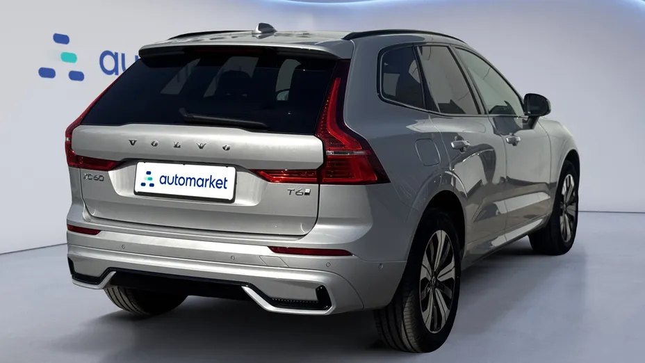 VOLVO XC60 XC60 T6 Plug-In Hybrid AWD Plus Dark aut
