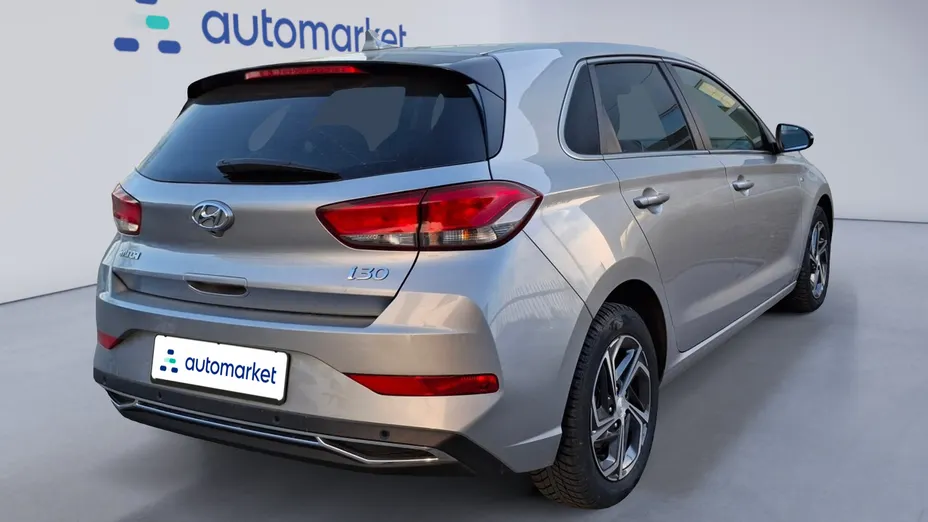 HYUNDAI i30 i30 1.5 T-GDI 48V Smart