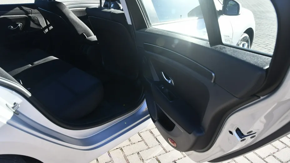 RENAULT Laguna -