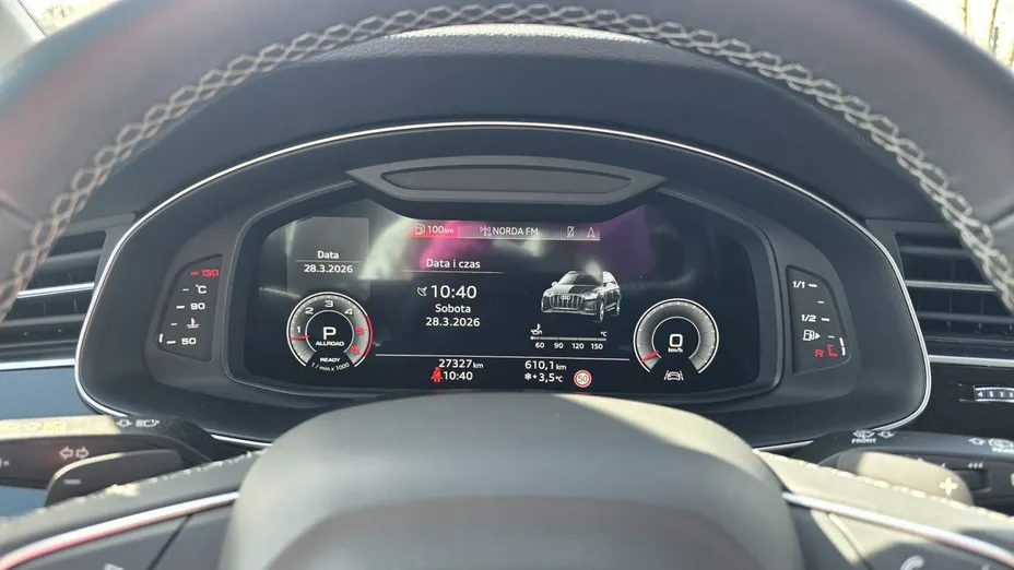 AUDI Q7 -