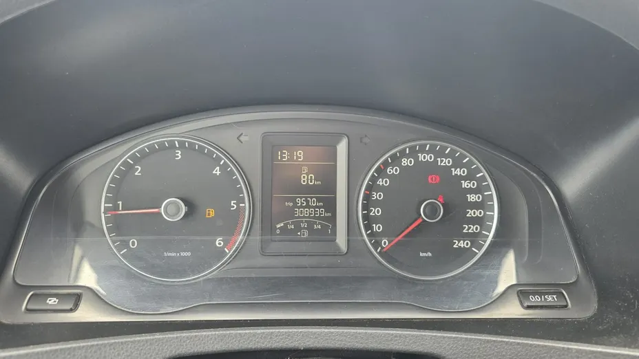 VOLKSWAGEN Transporter -