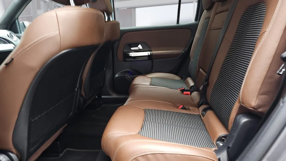 MERCEDES-BENZ GLB GLB 200 d 8G-DCT