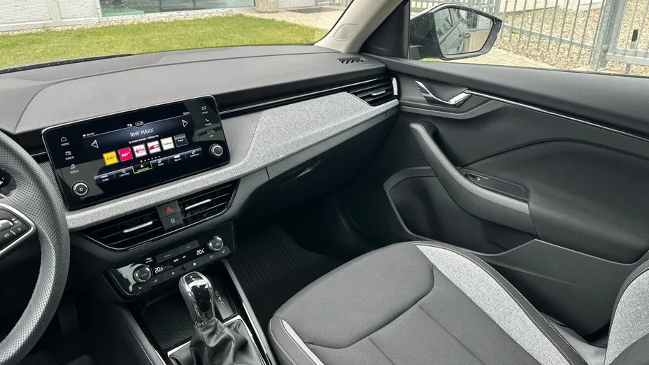SKODA Kamiq Kamiq 1.0 TSI Selection DSG