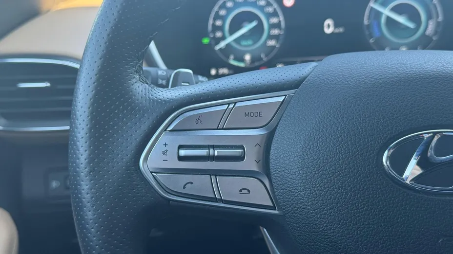 HYUNDAI Santa Fe Santa Fe 1.6 T-GDI PHEV Platinum 4WD aut