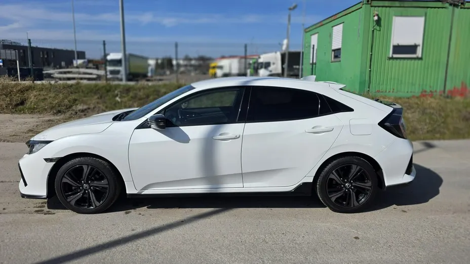 HONDA Civic -