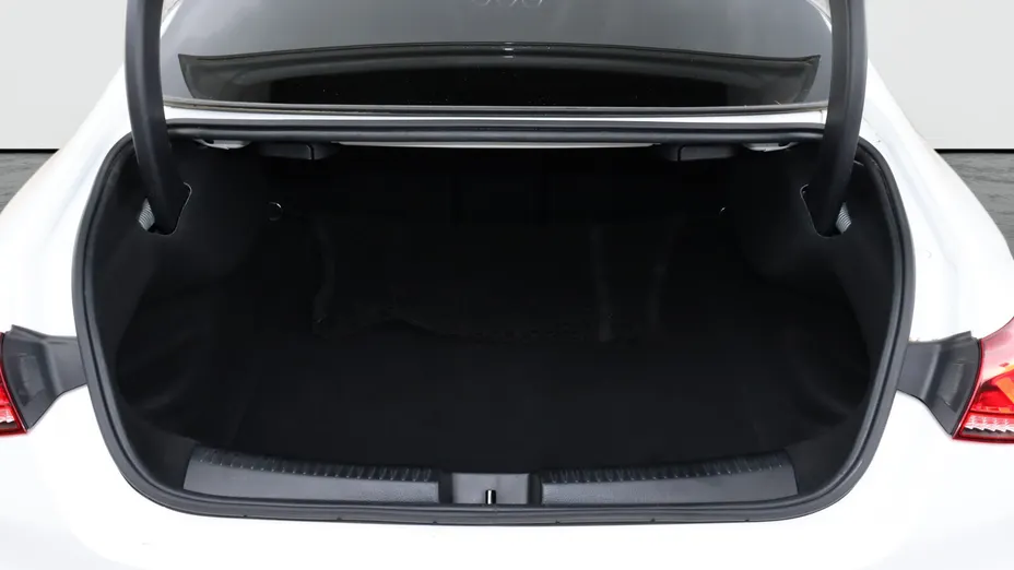 MERCEDES-BENZ CLA CLA 200